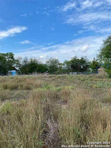 San Antonio, TX 78210,2527 Hicks Ave