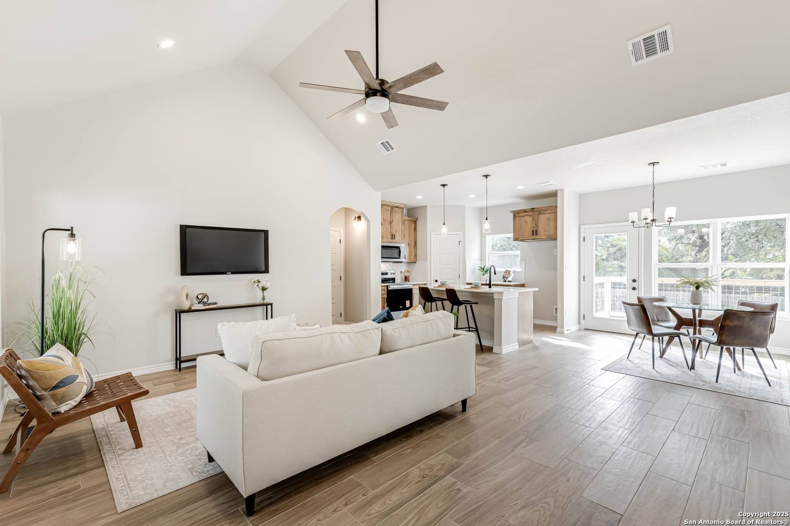 Canyon Lake, TX 78133,294 Lighthouse