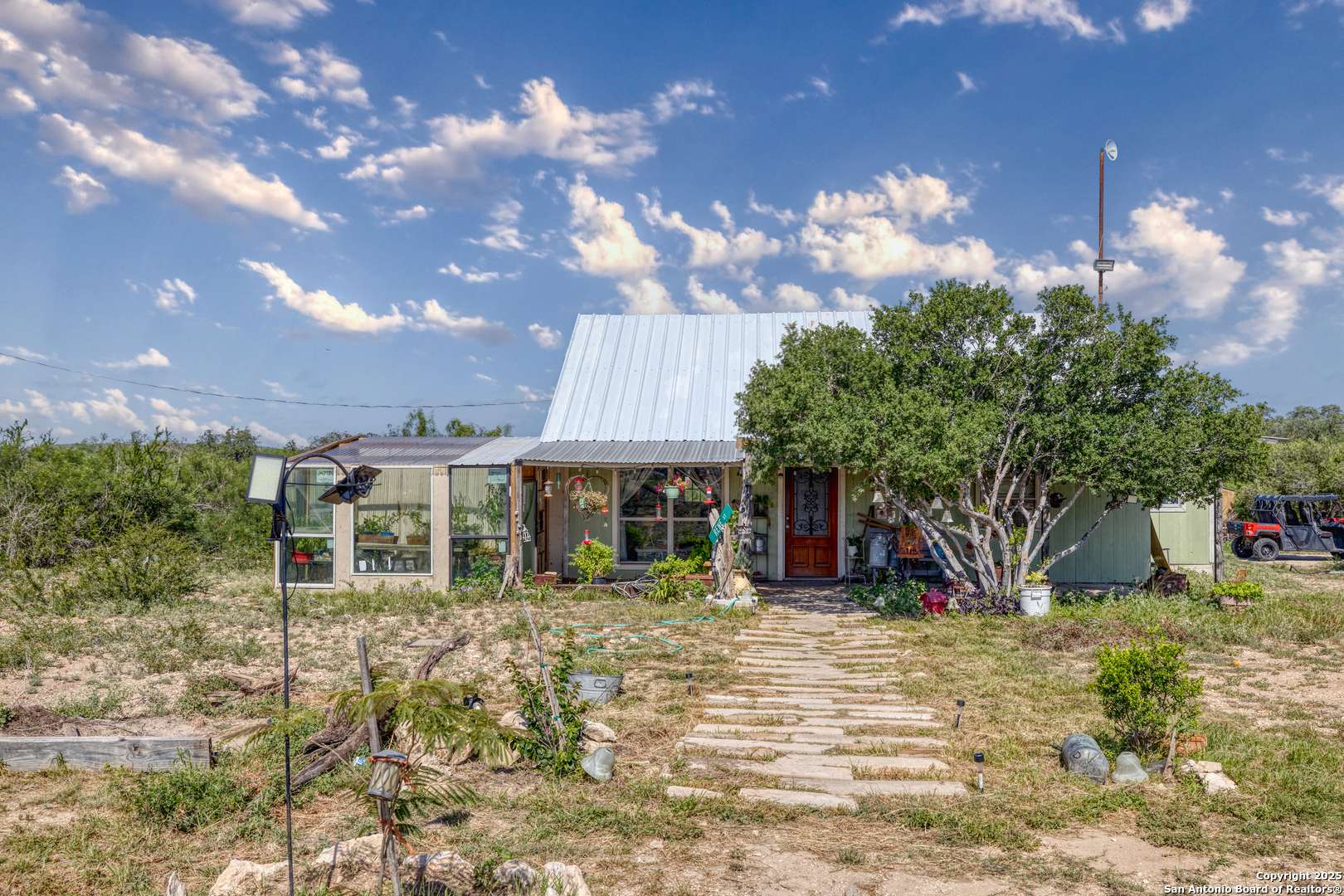 Uvalde, TX 78801,TBD PEGGY PAVE   H90W,C202