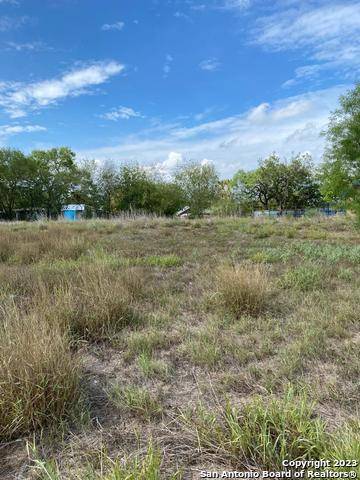 San Antonio, TX 78210,2527 Hicks Ave
