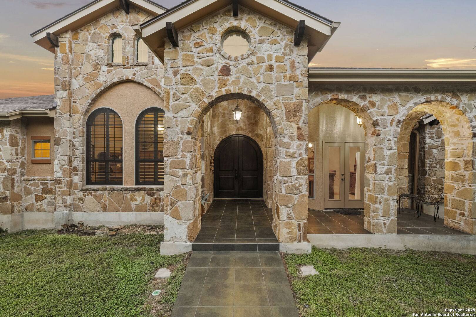 New Braunfels, TX 78132,5310 River Oaks