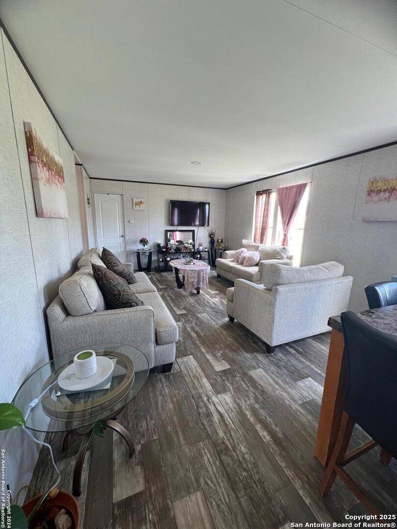 Pleasanton, TX 78064,105 Viridian View