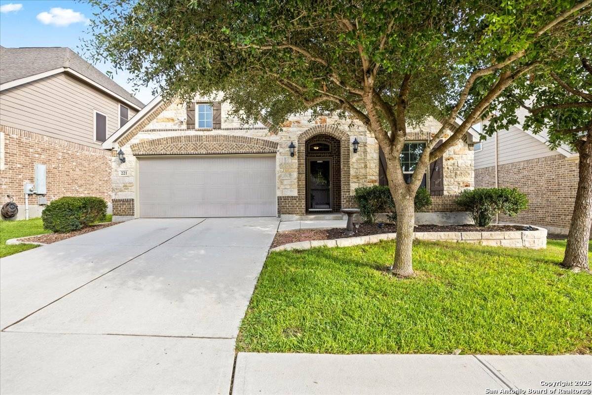Schertz, TX 78108,221 Norwood Ct