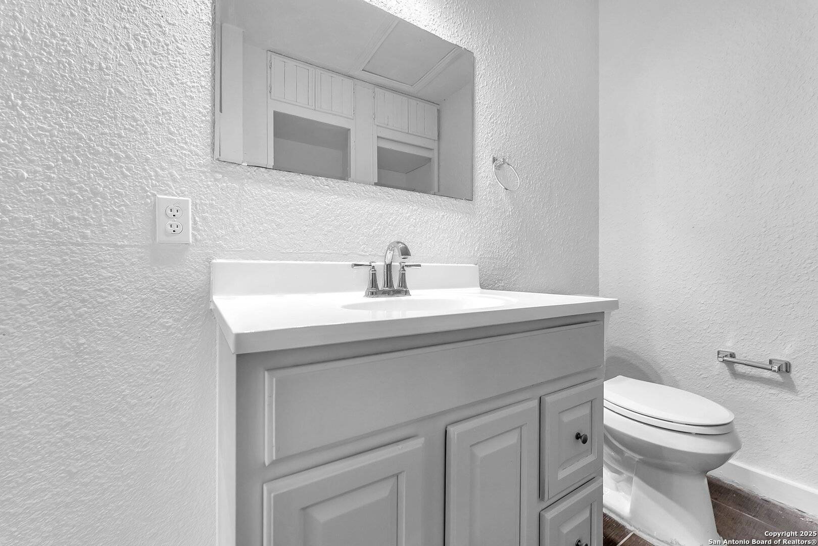 San Antonio, TX 78223,402 Ada UNIT 2