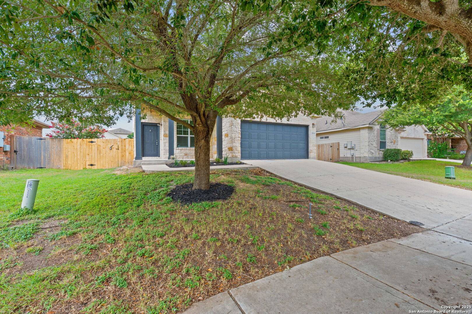 New Braunfels, TX 78130,2534 Duval
