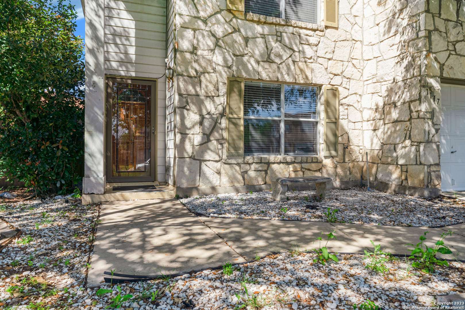New Braunfels, TX 78130-2437,1117 Stone Hollow