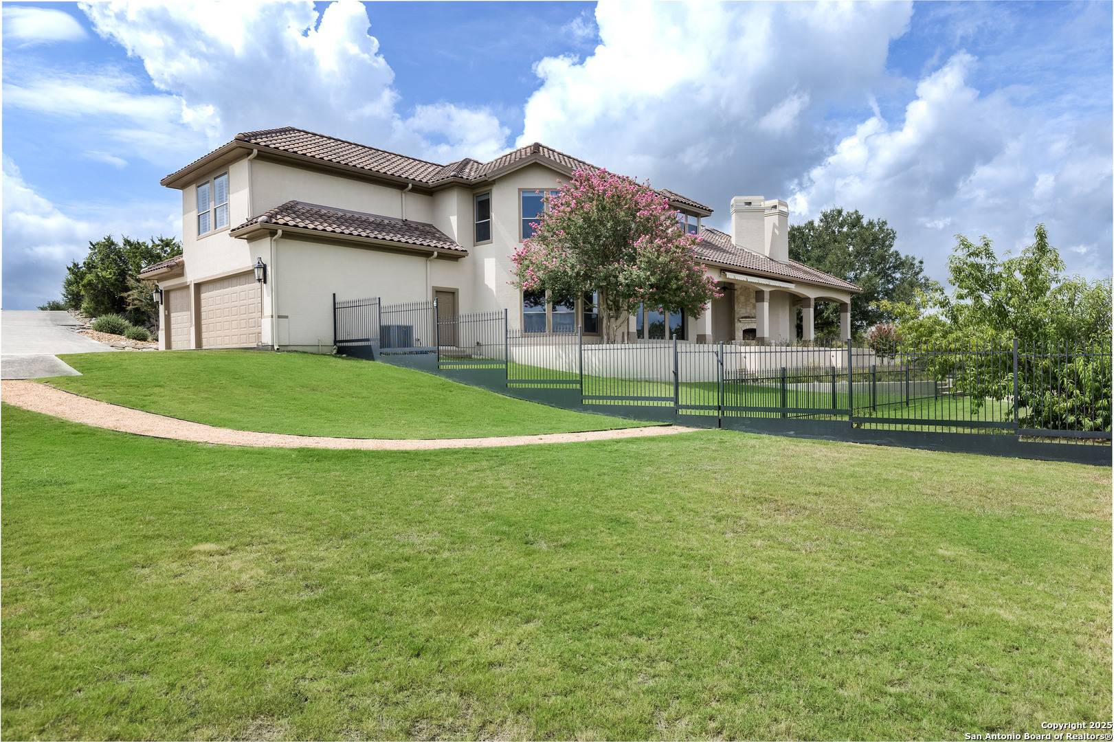 Boerne, TX 78006,229 Greystone