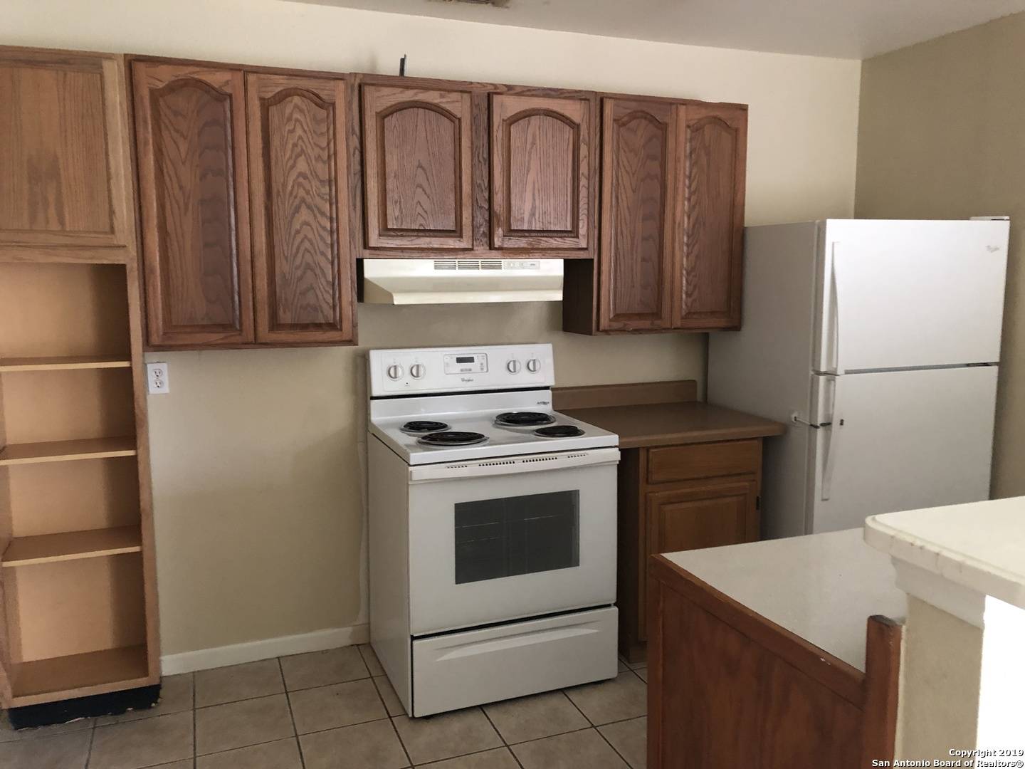 San Antonio, TX 78239,7549 WINDSOR OAKS