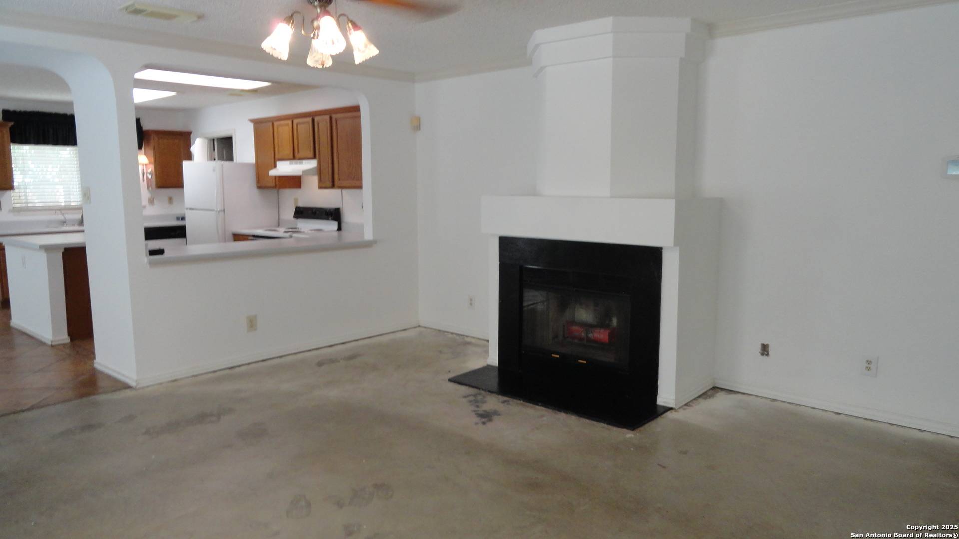 San Antonio, TX 78259,2818 Redland Creek
