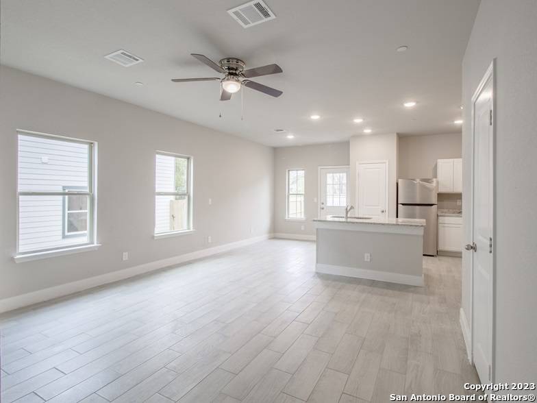 San Antonio, TX 78233,7507 Savannah Brooks UNIT 7507