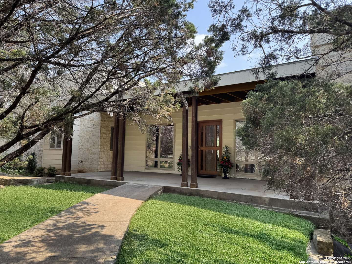 New Braunfels, TX 78132,10329 Montanio