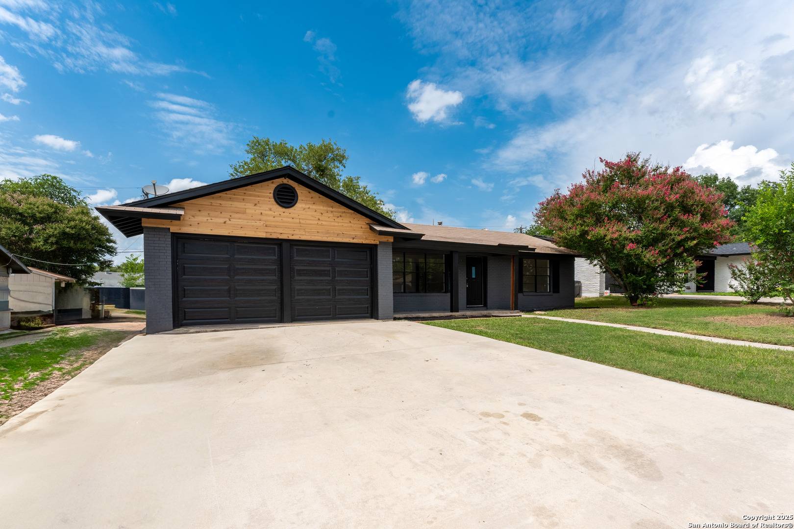 San Antonio, TX 78218,4407 Bikini Dr