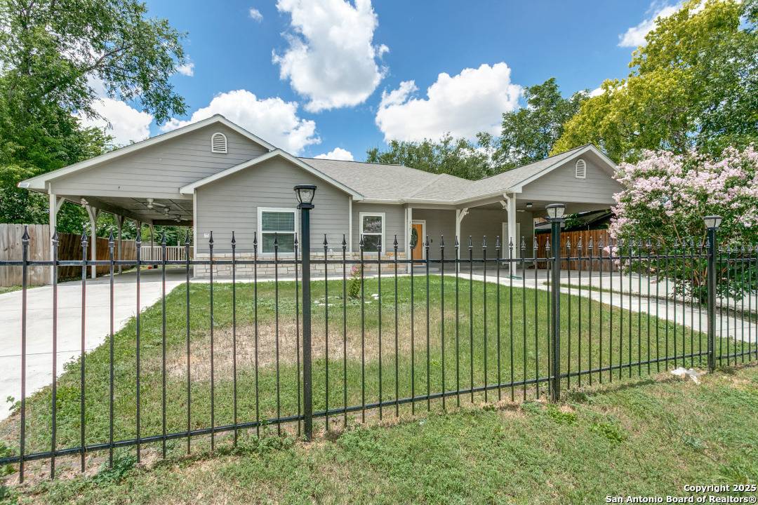 San Antonio, TX 78237,317 42nd
