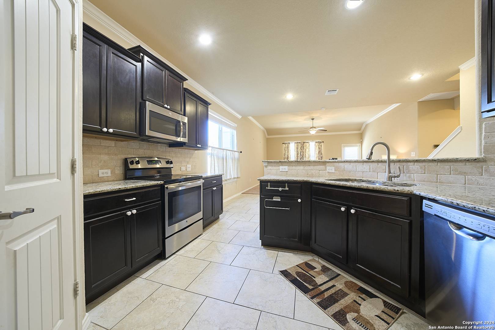 New Braunfels, TX 78132-4897,242 POSEY PASS