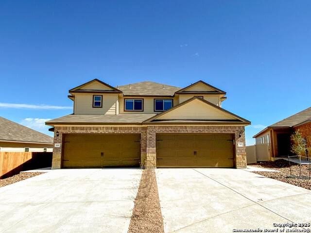 Converse, TX 78109,5615 Rio Canyon UNIT 2