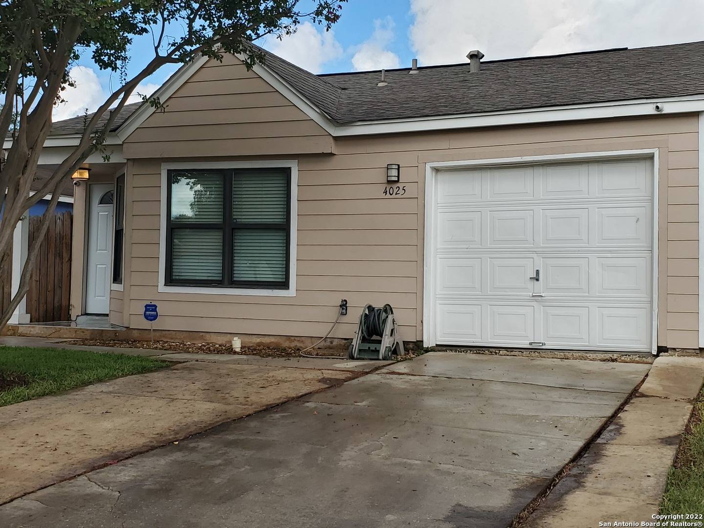 San Antonio, TX 78244-1196,4025 COLONIAL SUN DR