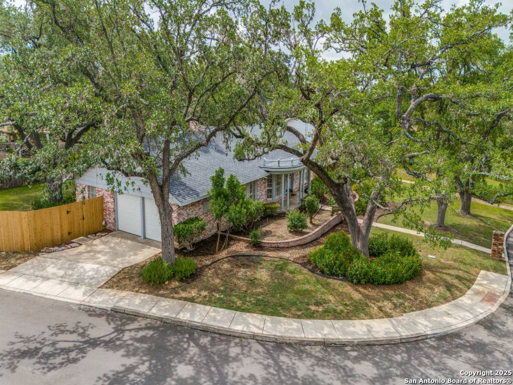 San Antonio, TX 78213,10406 Sunflower