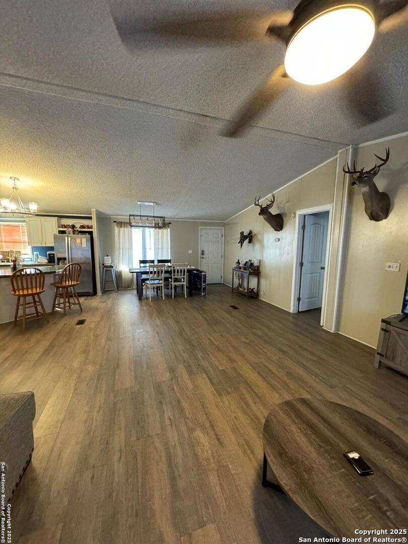 Cotulla, TX 78014,672 MAIN ST