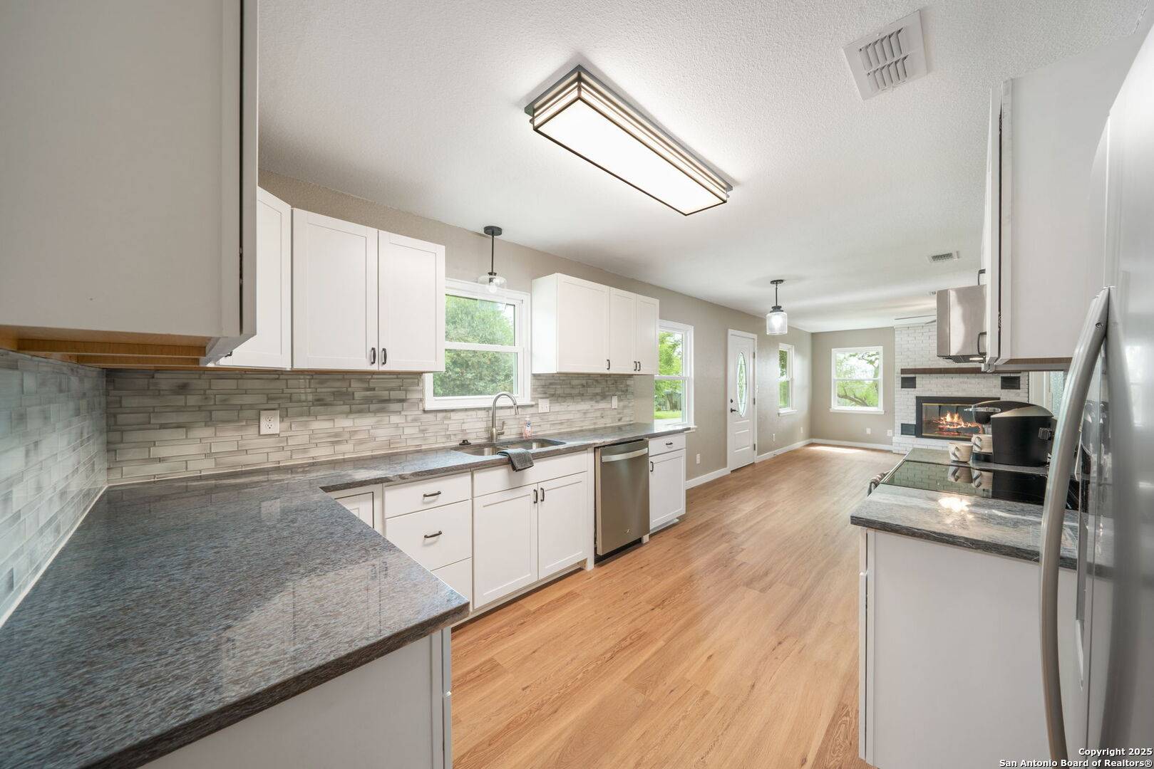 New Braunfels, TX 78130,385 Faust