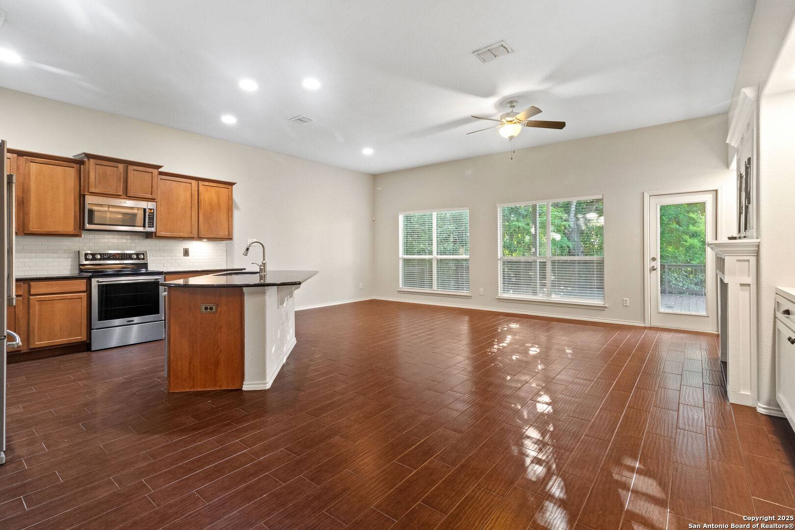 San Antonio, TX 78261,27002 Trinity Bend