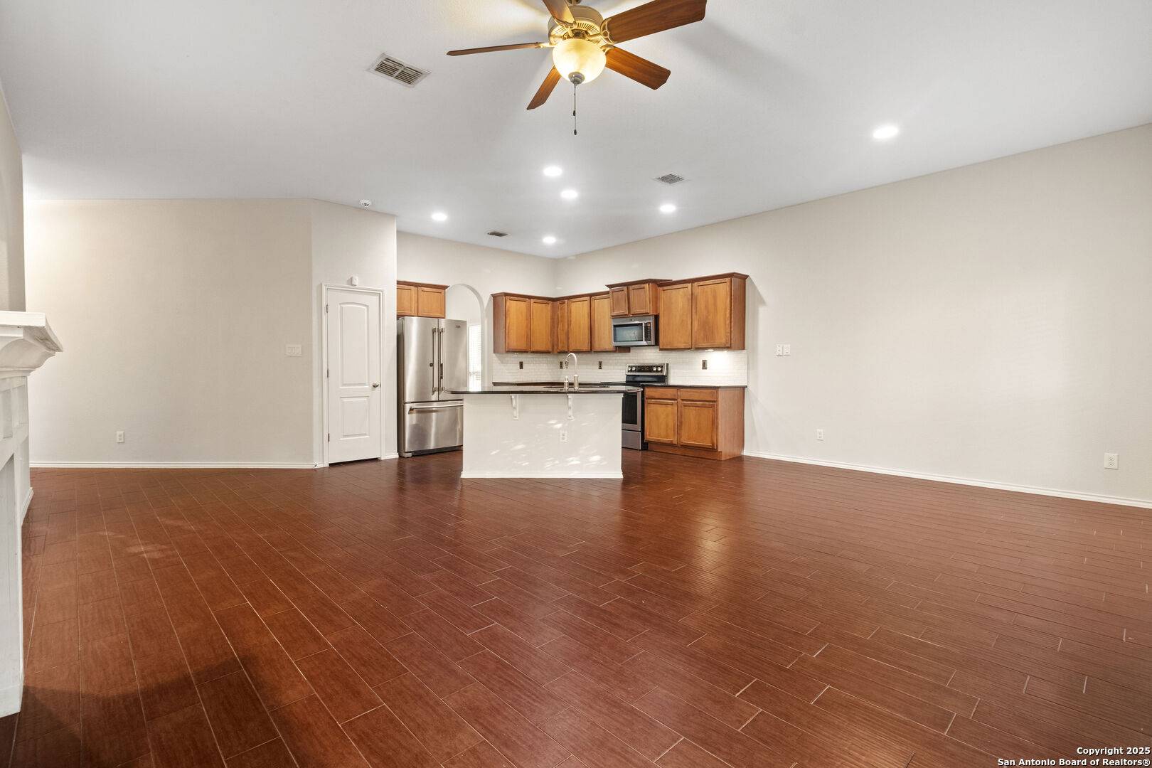 San Antonio, TX 78261,27002 Trinity Bend