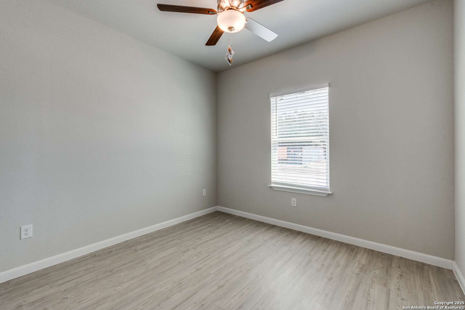 Seguin, TX 78155,522 Hudson St