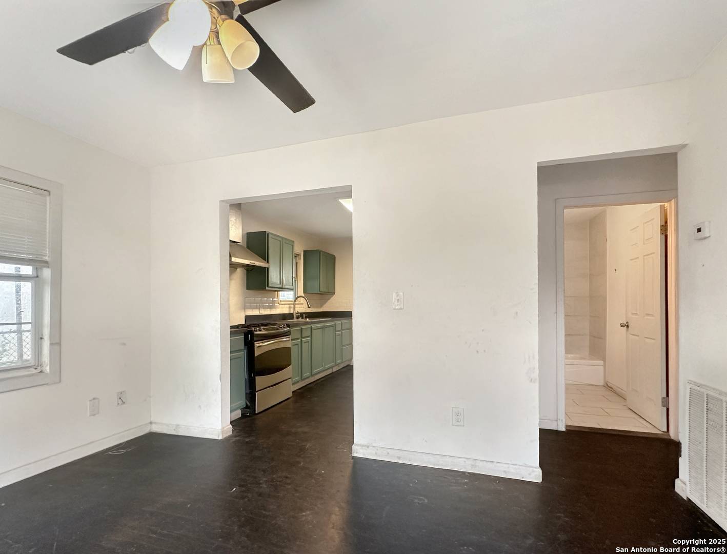 San Antonio, TX 78202,307 Muegge