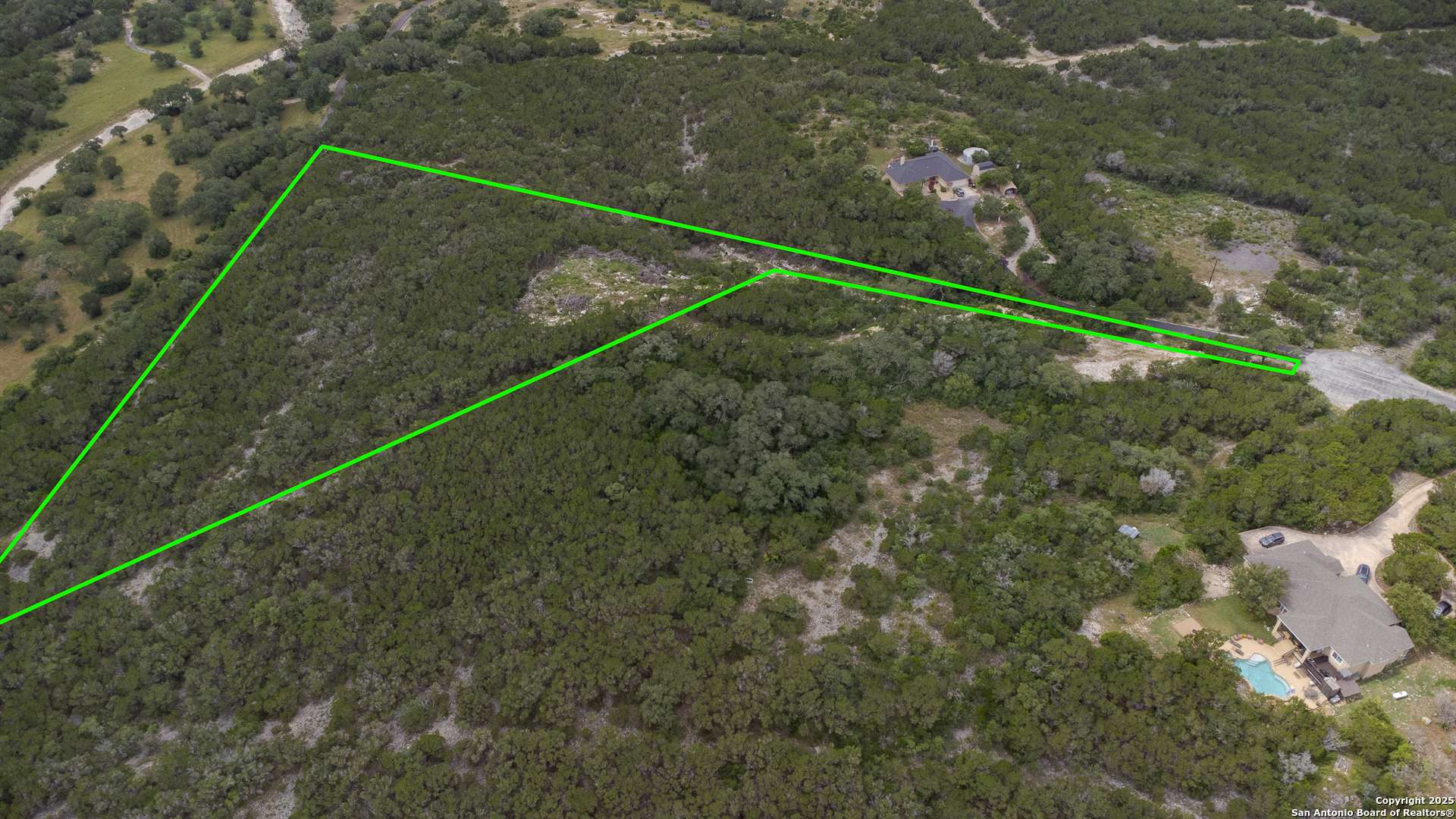 Mico, TX 78056,199 County Road 2733