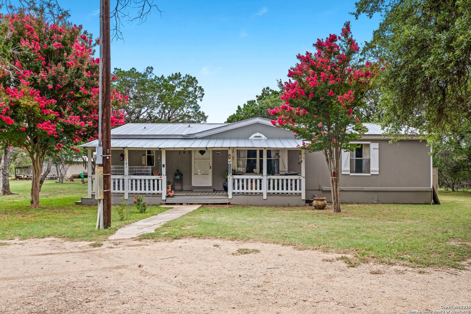 Pipe Creek, TX 78063,193 Mills Lane