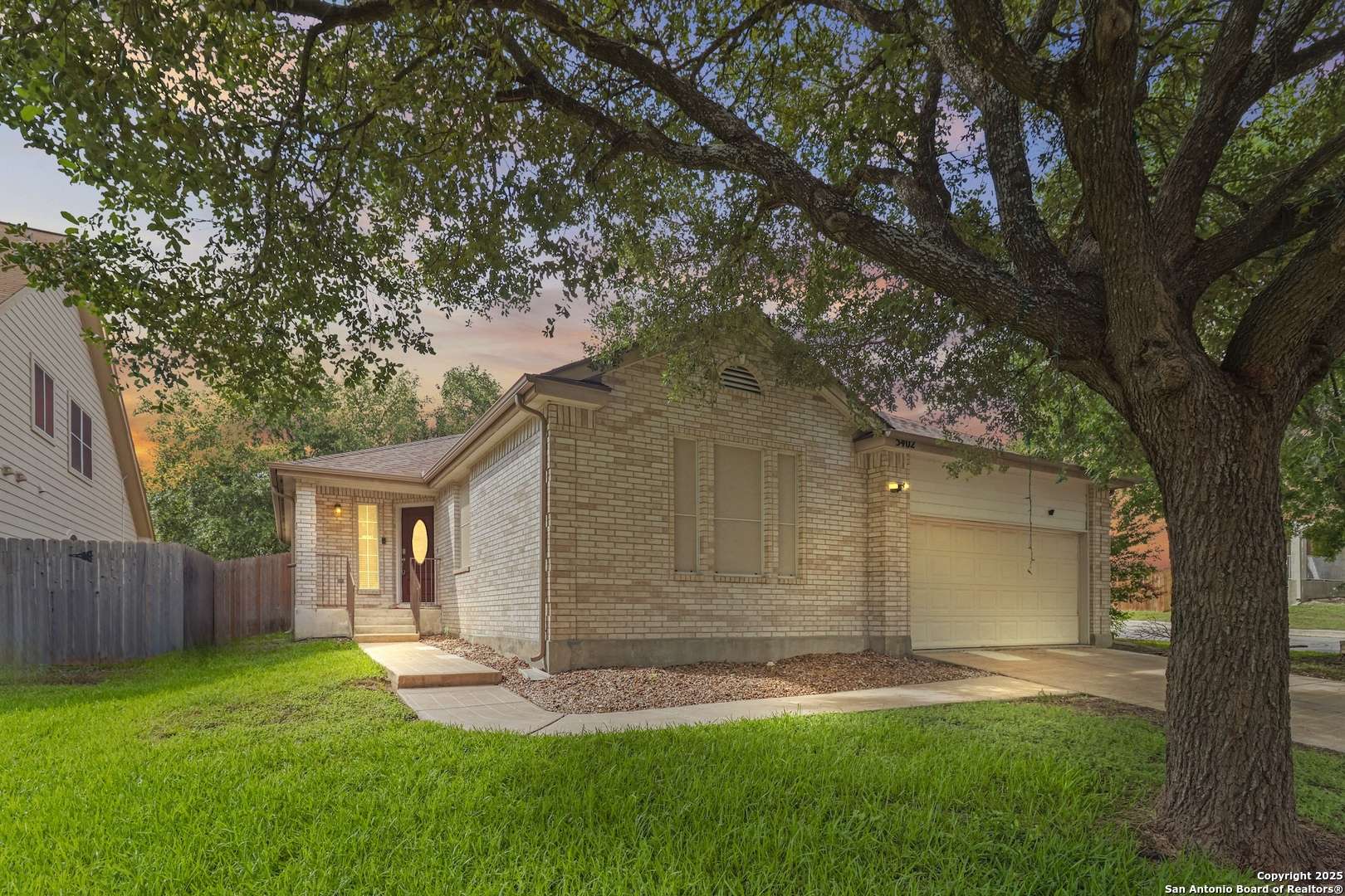 San Antonio, TX 78247,5402 Stormy Trail