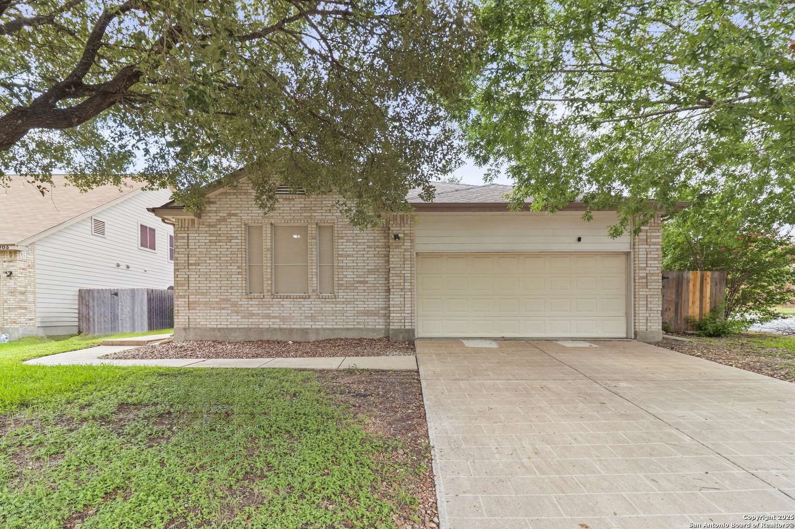 San Antonio, TX 78247,5402 Stormy Trail