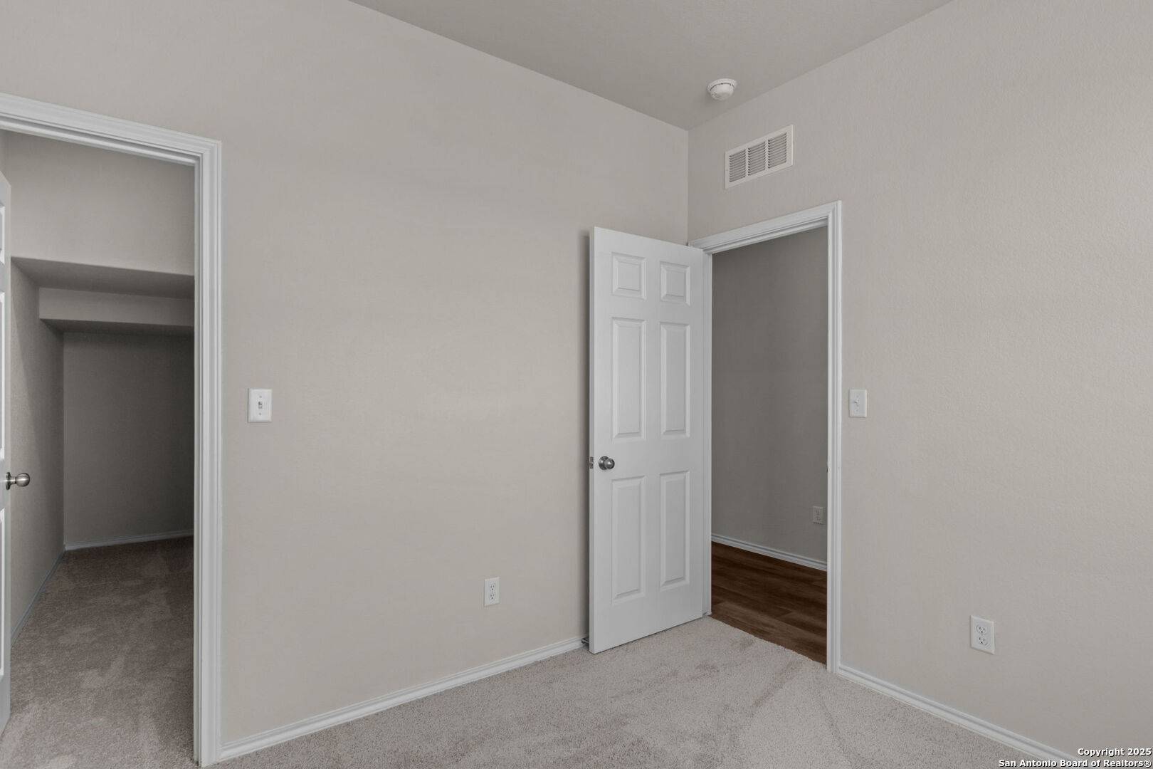 San Antonio, TX 78252,8219 Hamrick Circle