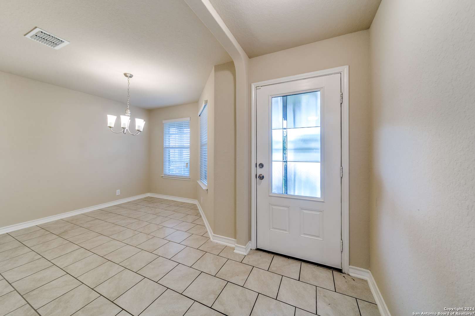 San Antonio, TX 78244-4506,2915 SUNSET BEND