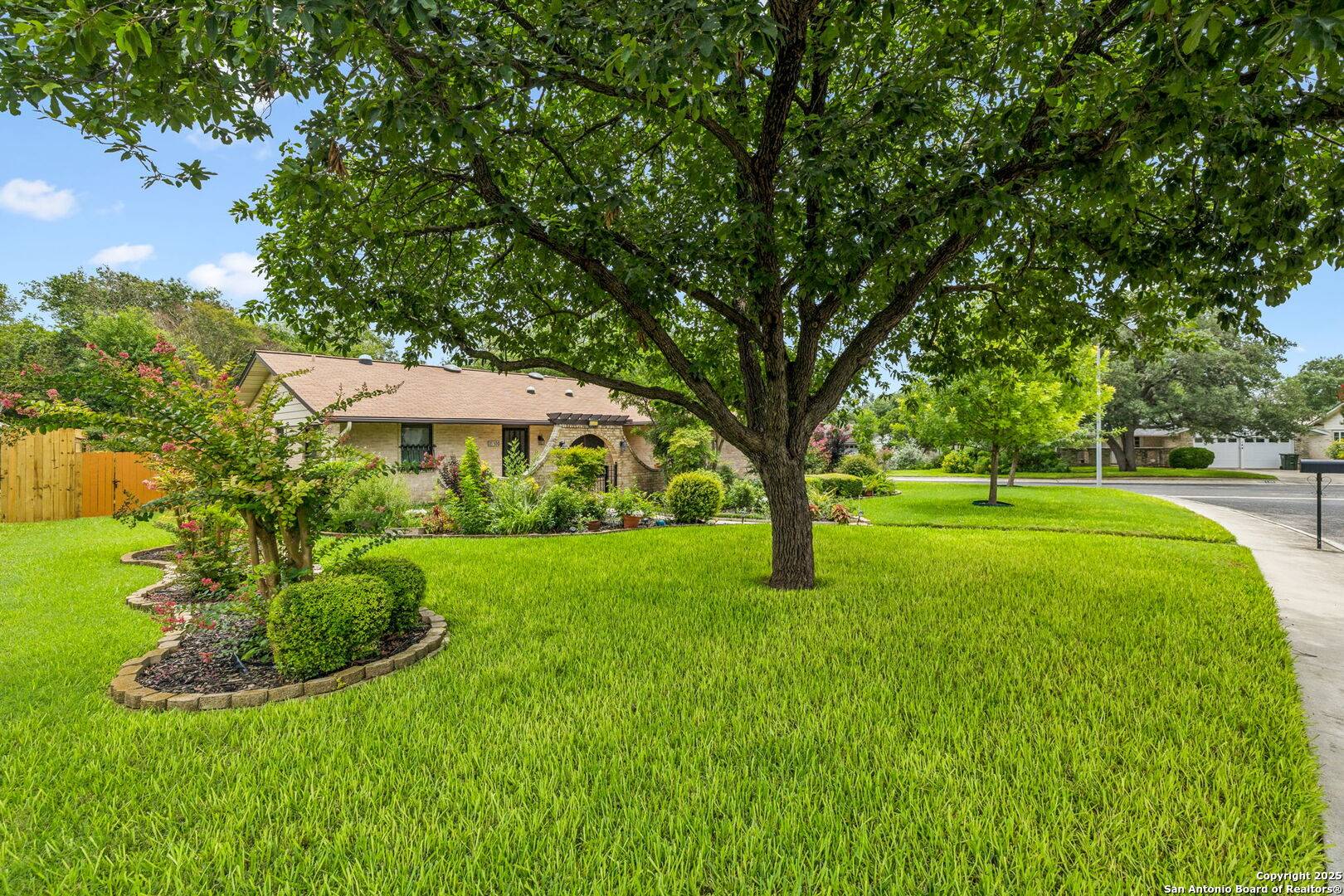 Schertz, TX 78154,100 Lincoln