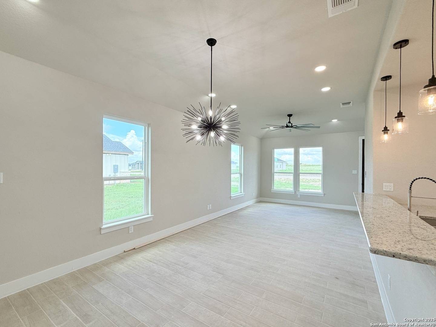 La Vernia, TX 78121,129 Camino Verde Ct