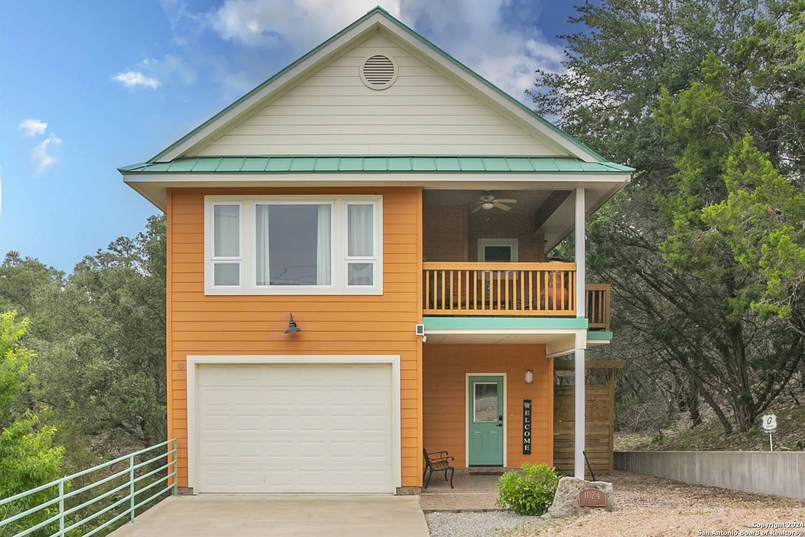 Canyon Lake, TX 78133-2246,1024 SUMMIT BLF