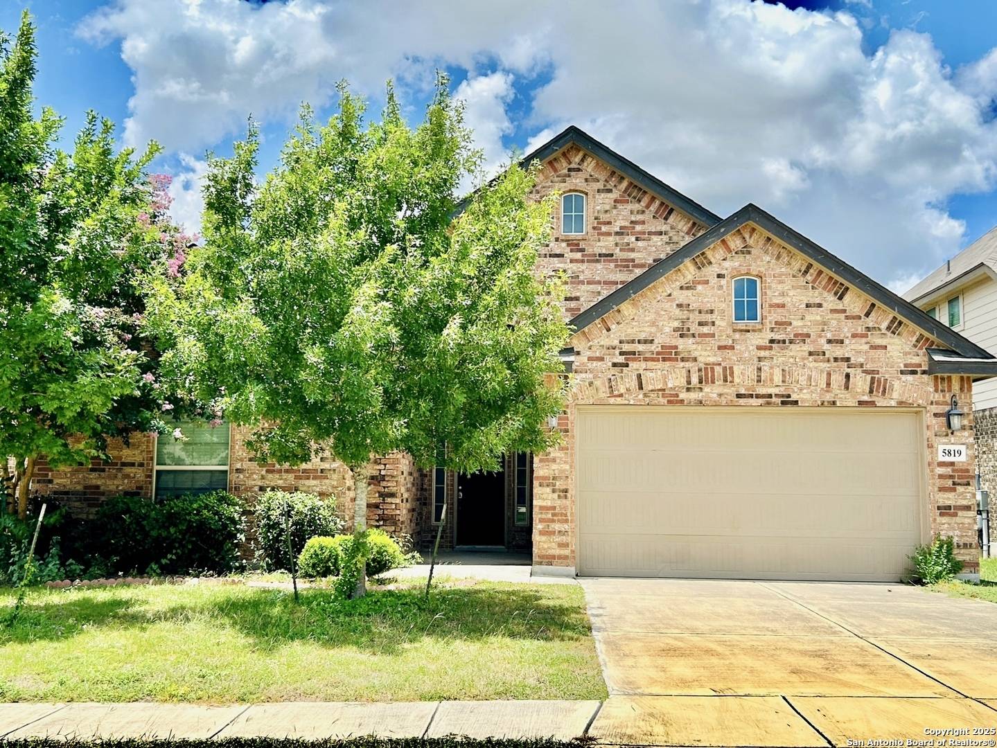 San Antonio, TX 78254,5819 Burro Stone