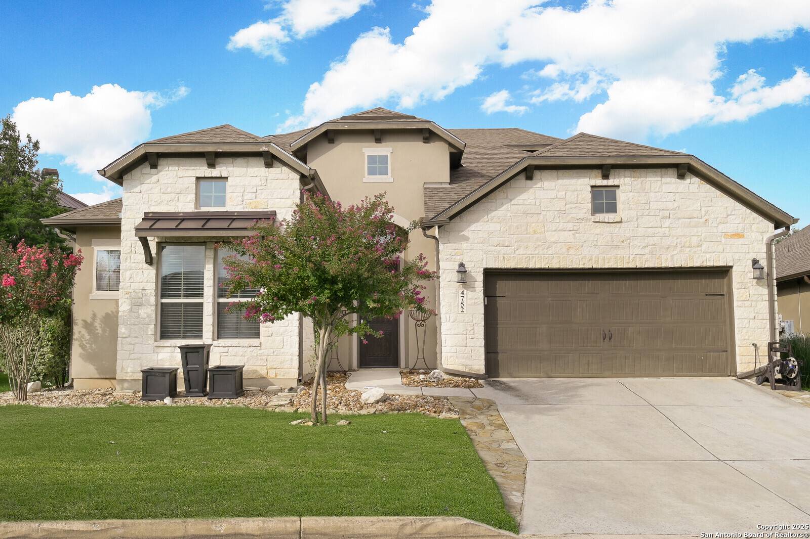 San Antonio, TX 78261,4752 Amorosa