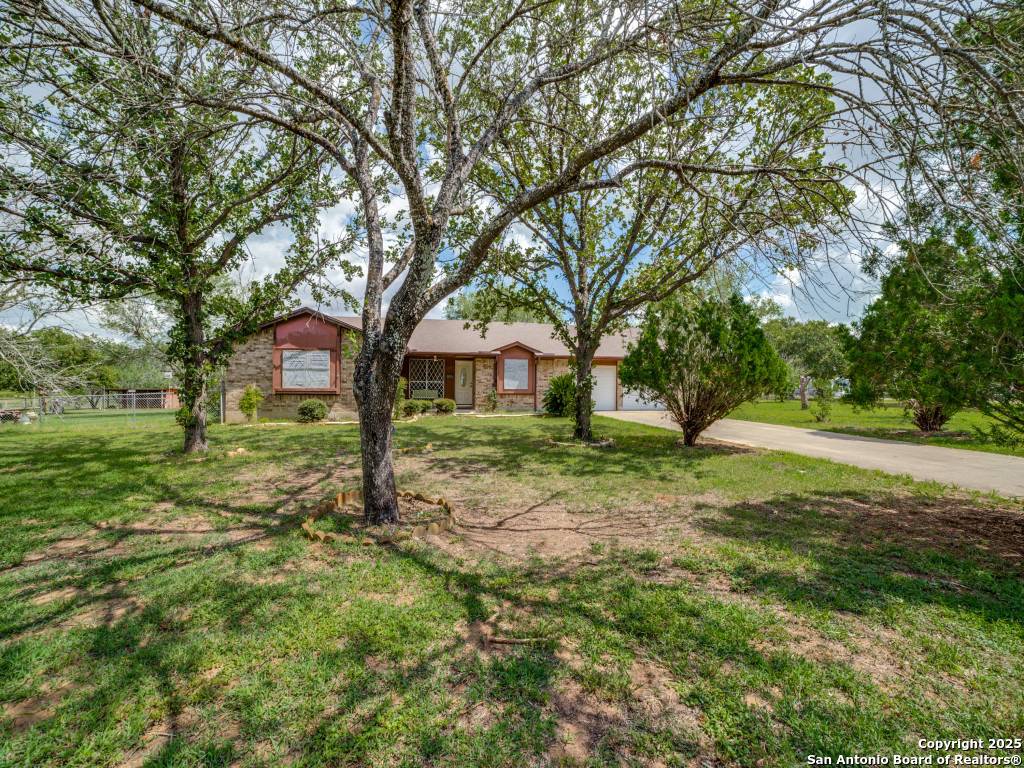 Pleasanton, TX 78064,341 Oriente