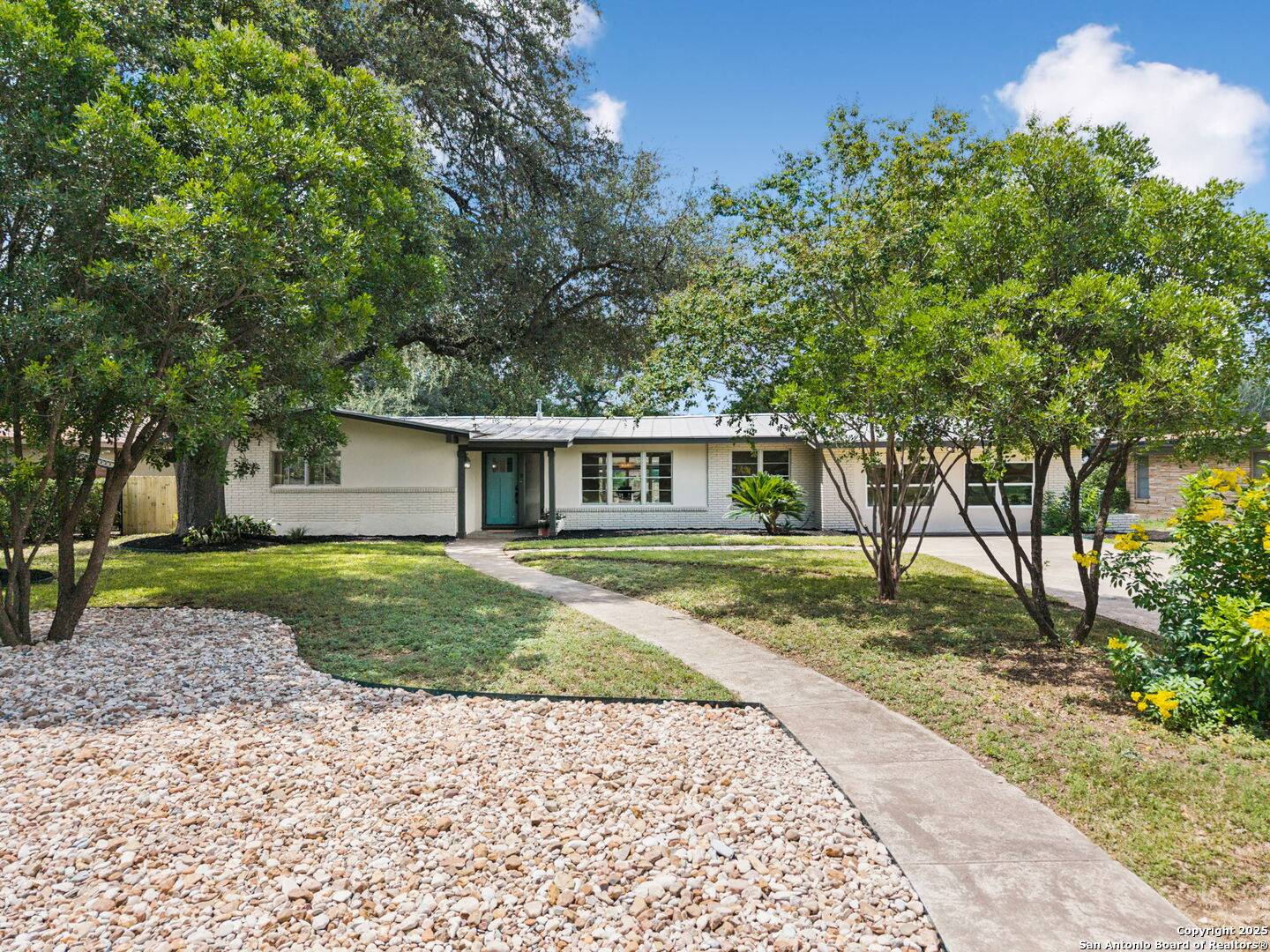 Castle Hills, TX 78213,602 Antler