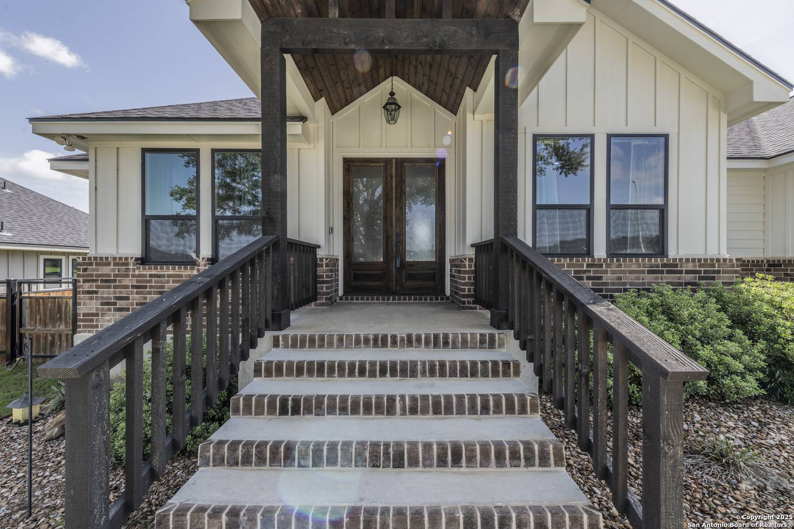 La Vernia, TX 78121,100 Mahogany Path