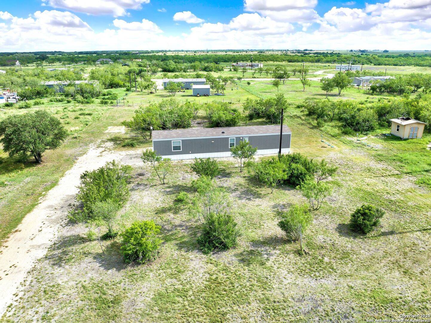 Hondo, TX 78861,888 Lobo Loop