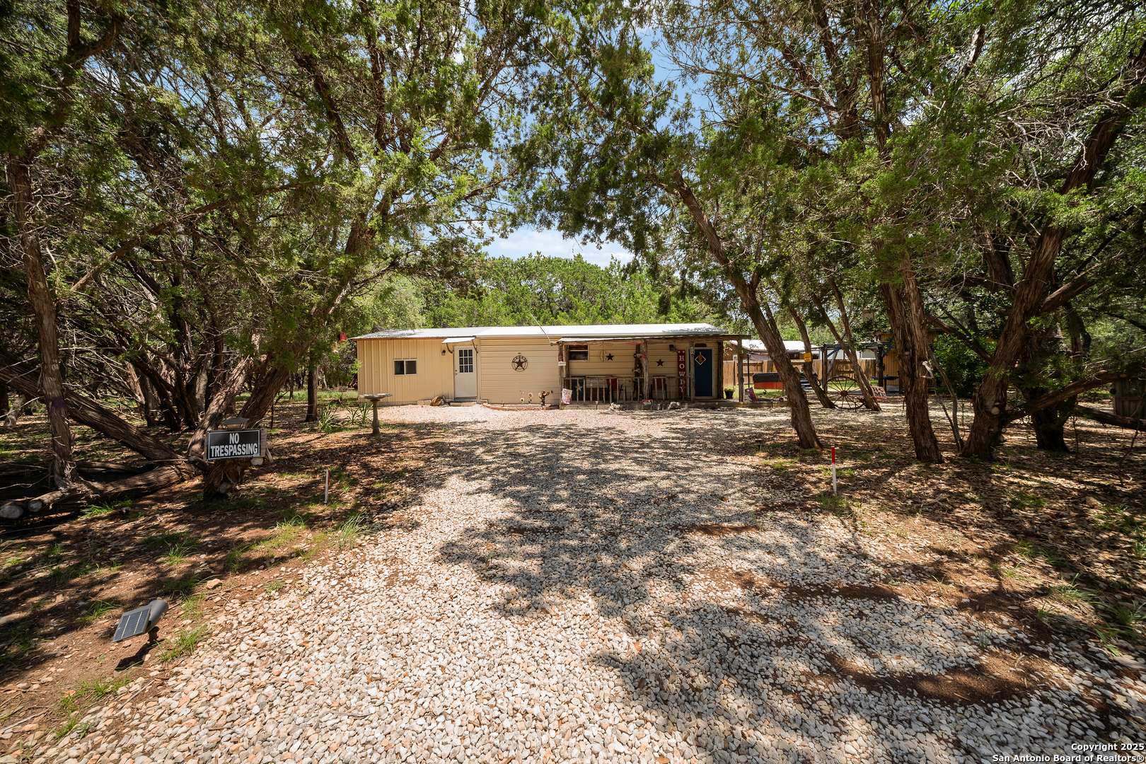 Bandera, TX 78003,496 Cedarhill Dr.