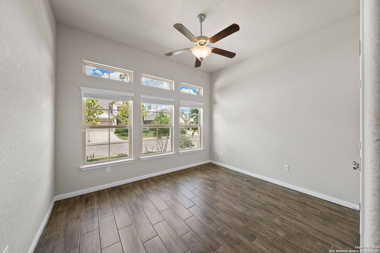 Boerne, TX 78006,9710 Monken