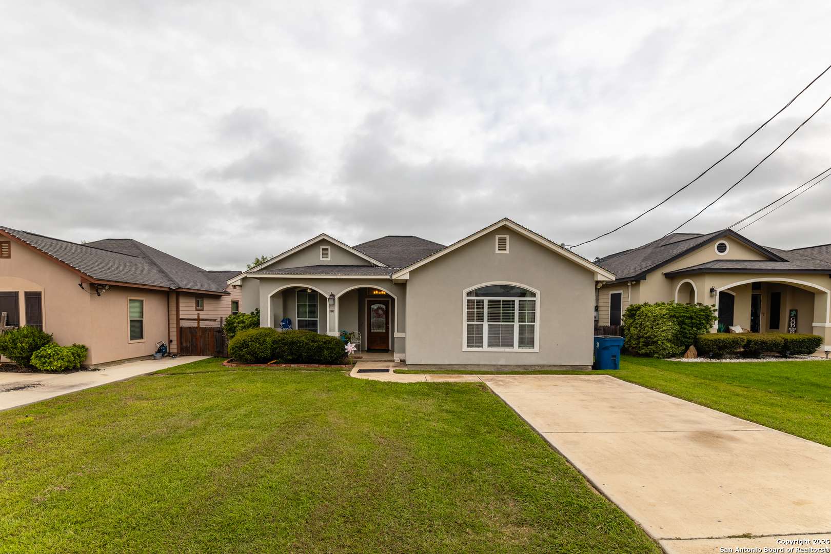 Poteet, TX 78065,1026 Ave H