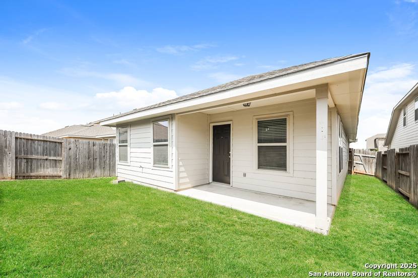 San Antonio, TX 78223,10362 Clearwater Way