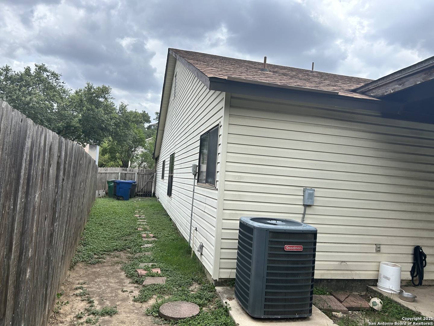 San Antonio, TX 78251,4938 Brianna