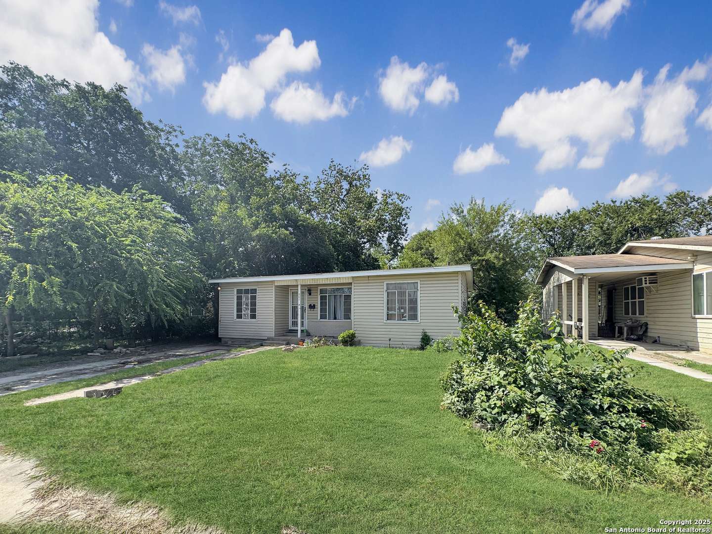 San Antonio, TX 78213,267 Nassau