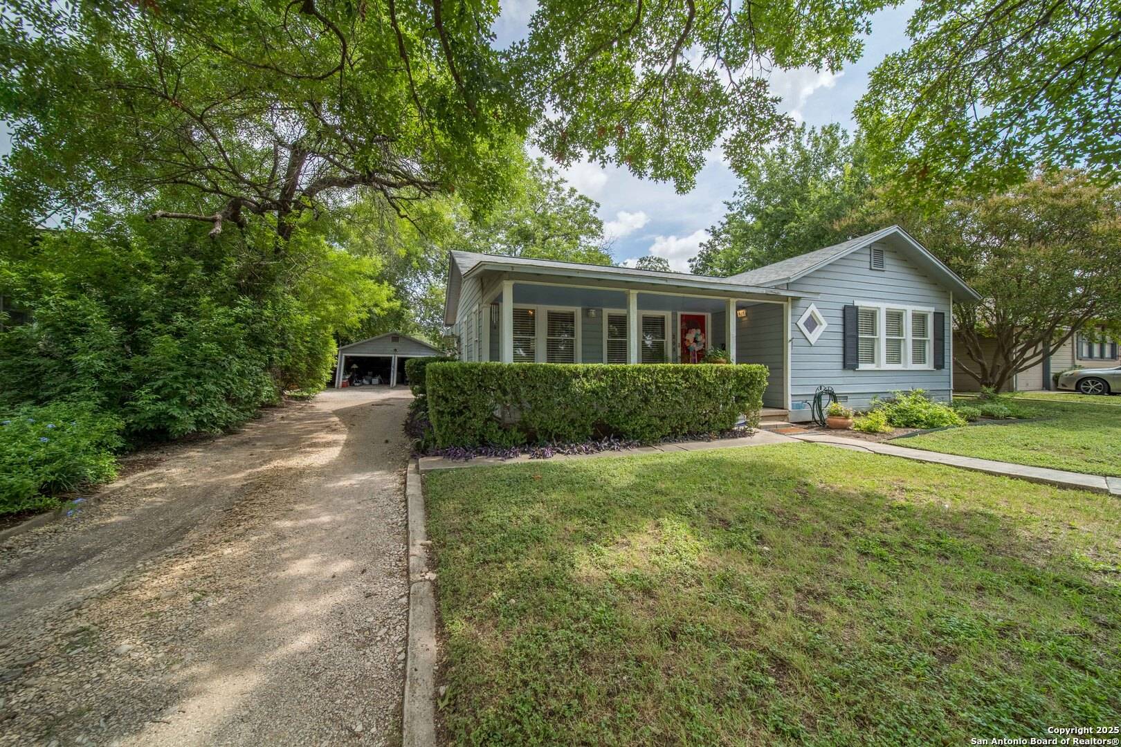 San Antonio, TX 78209,205 Larkwood