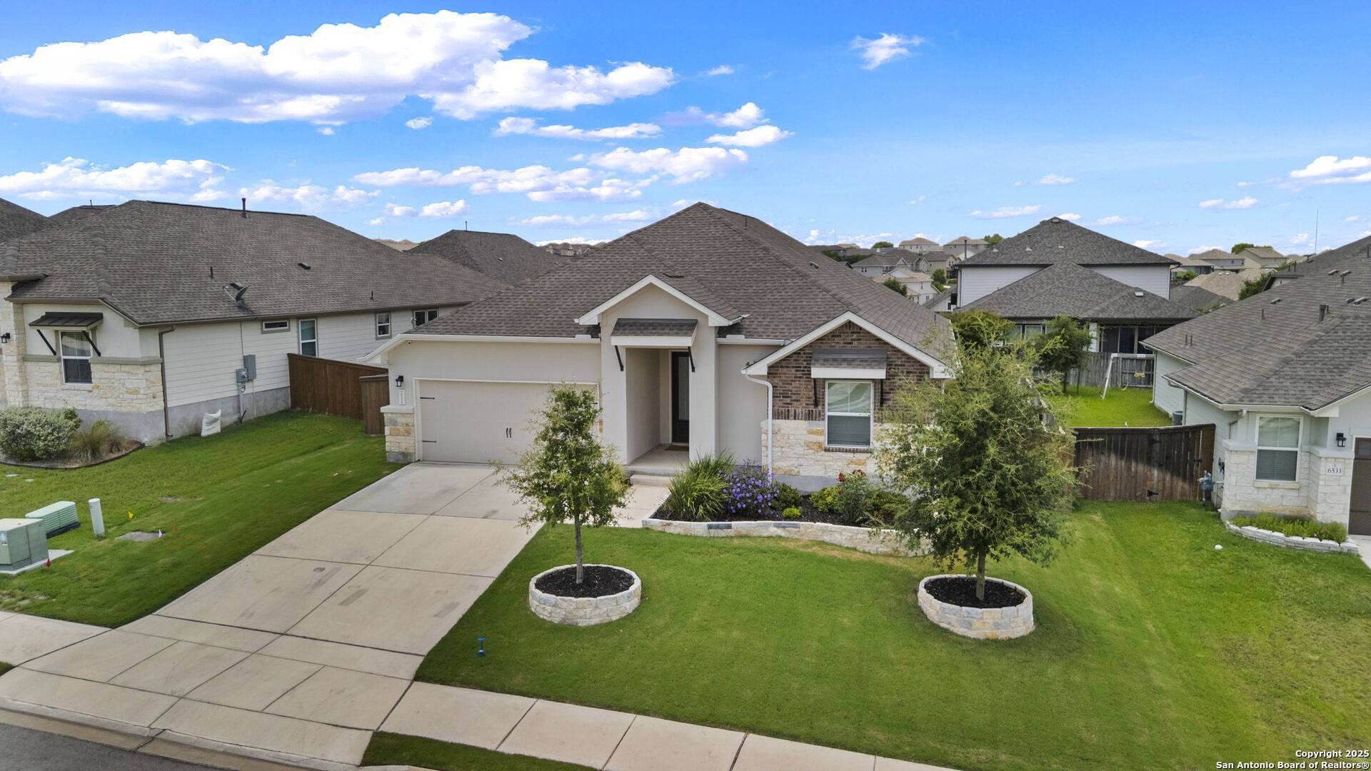 Schertz, TX 78108,6529 Crockett Cv